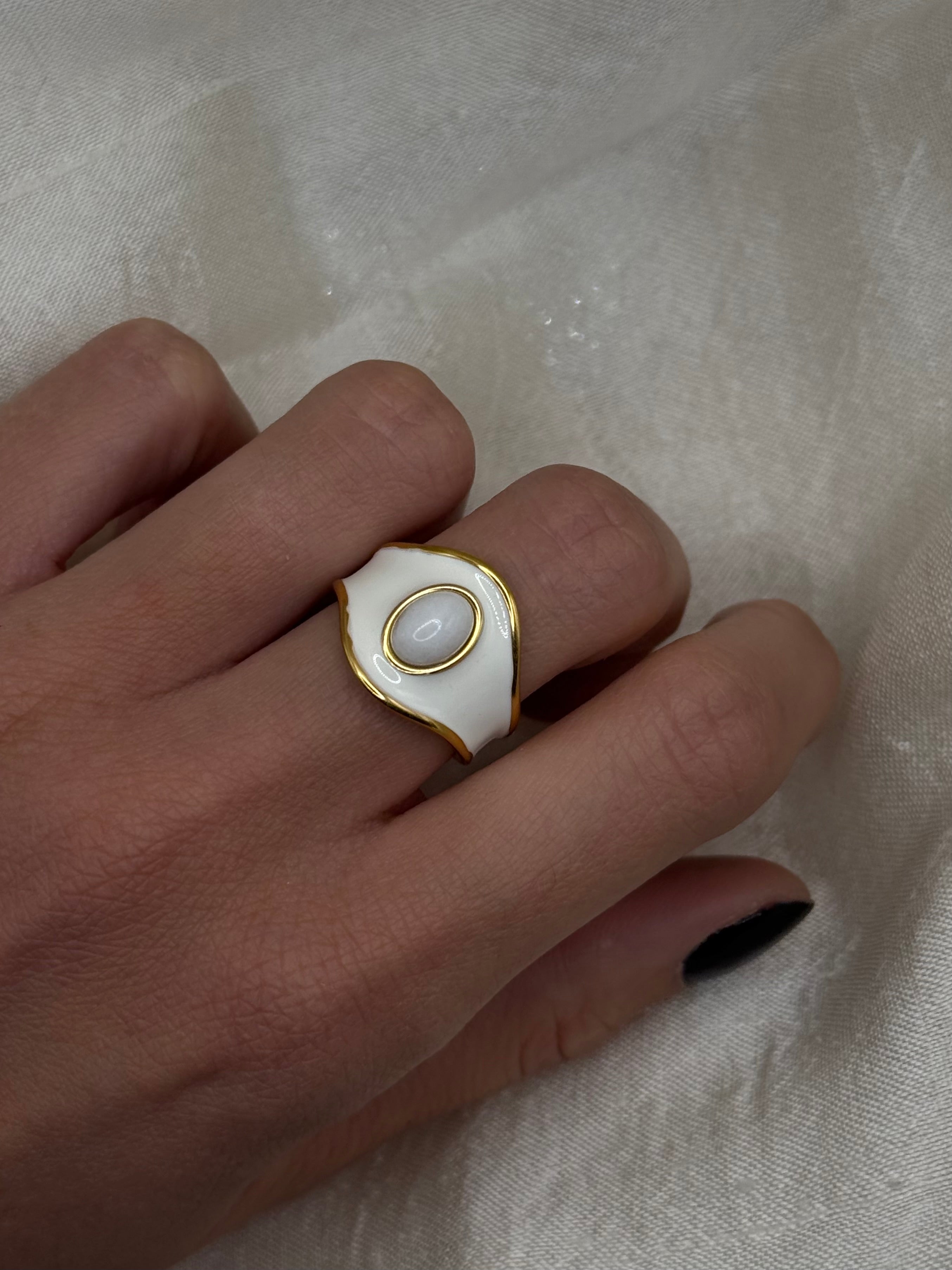 Anello Lea