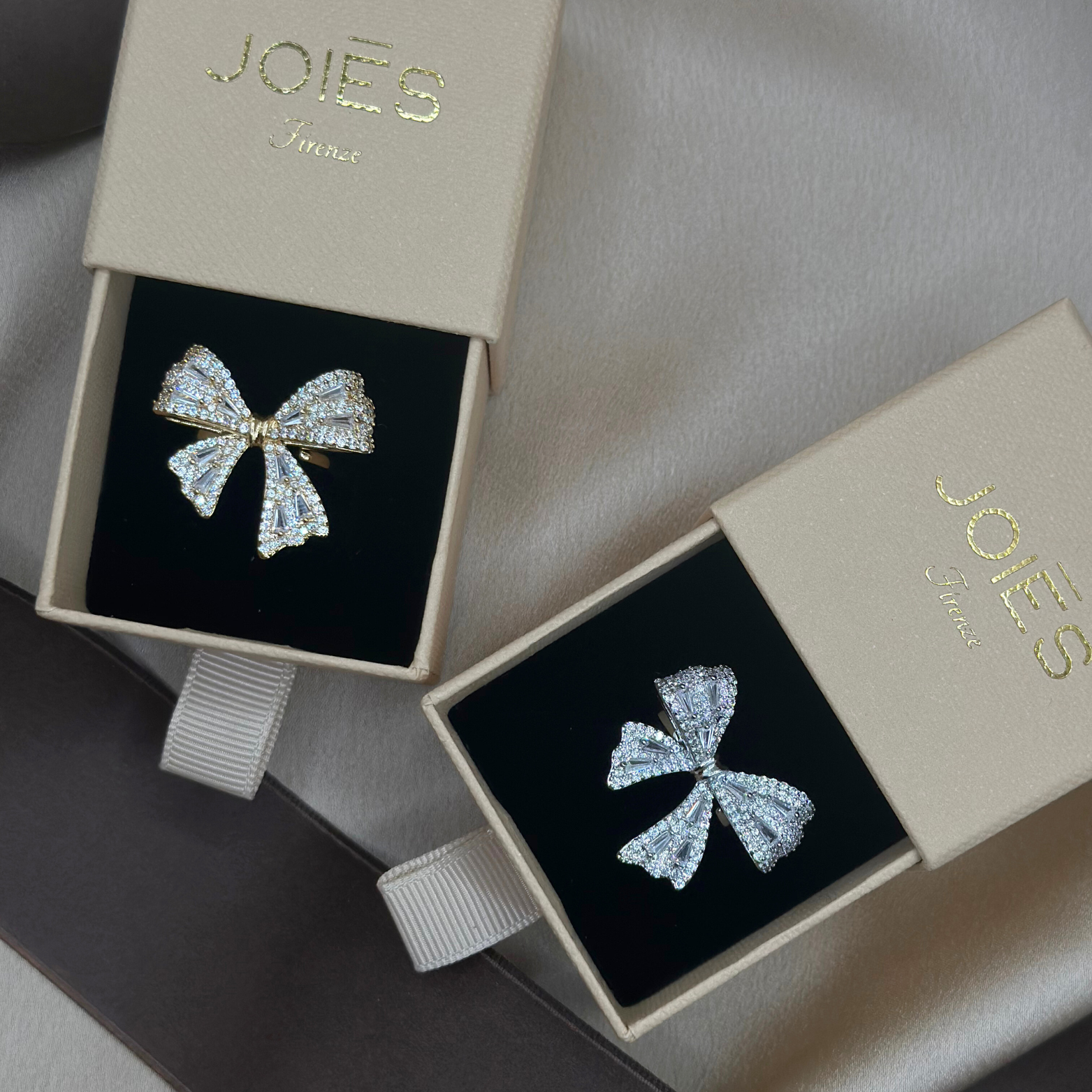 Anello Bow
