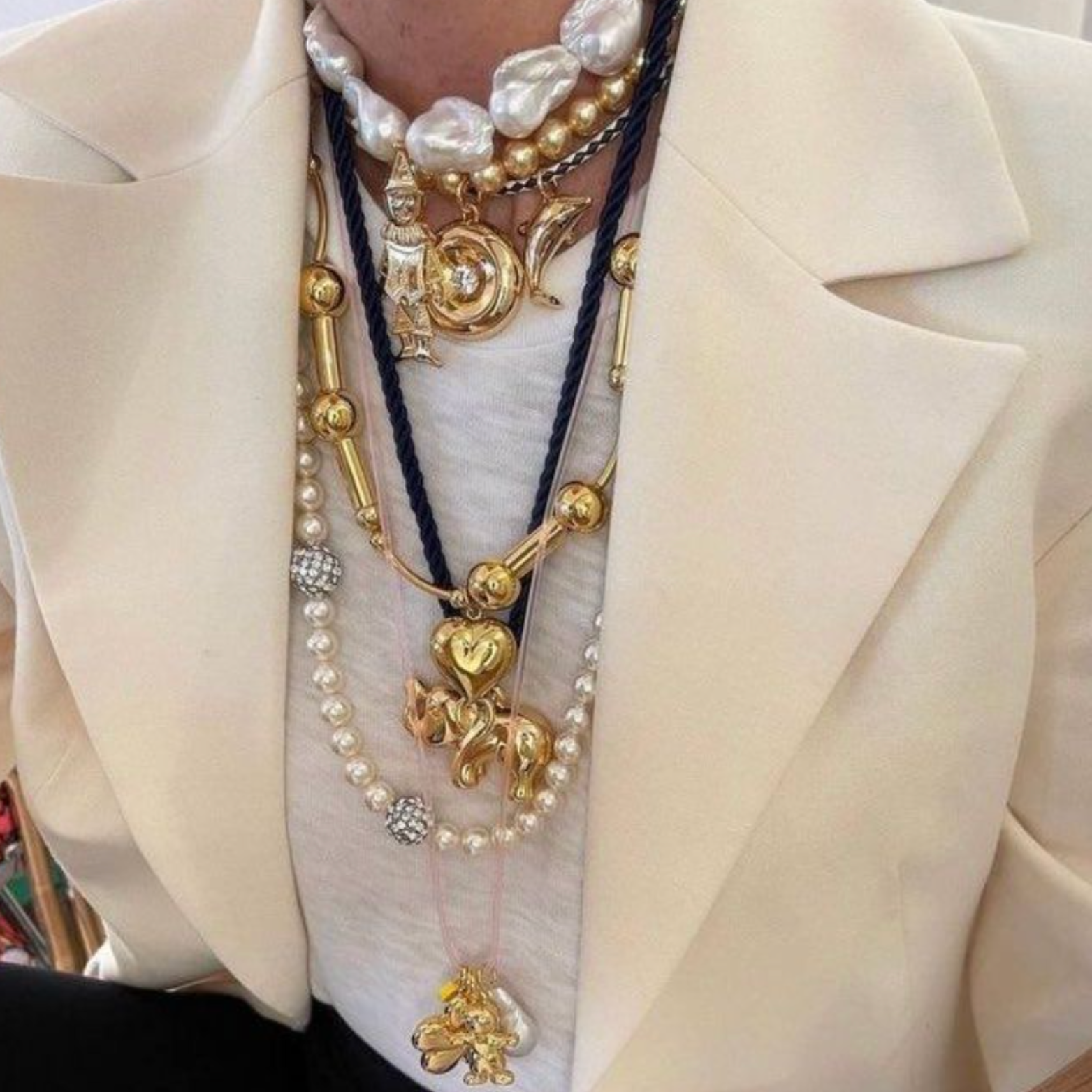 Collana di Perle Irregolari