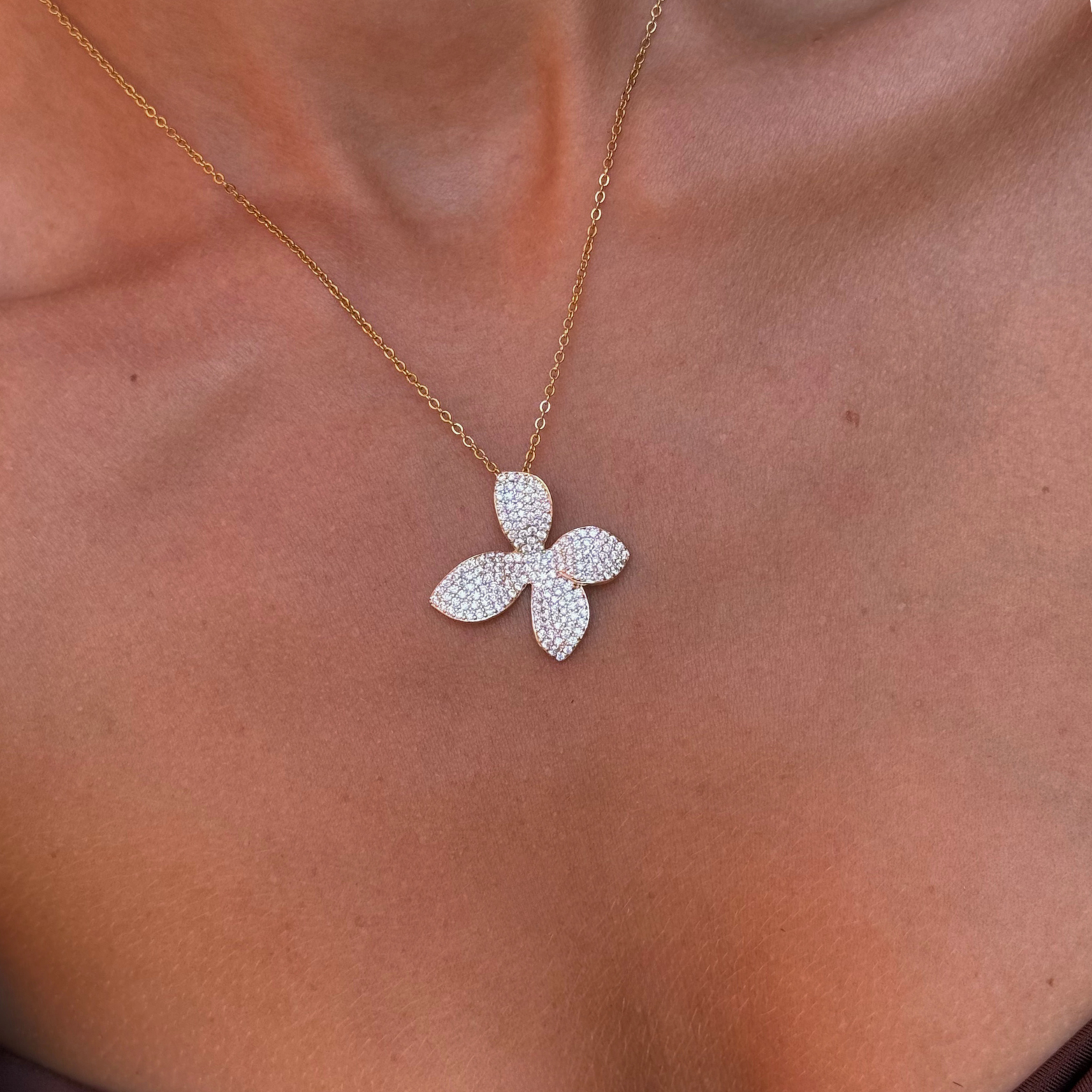Collana Eva