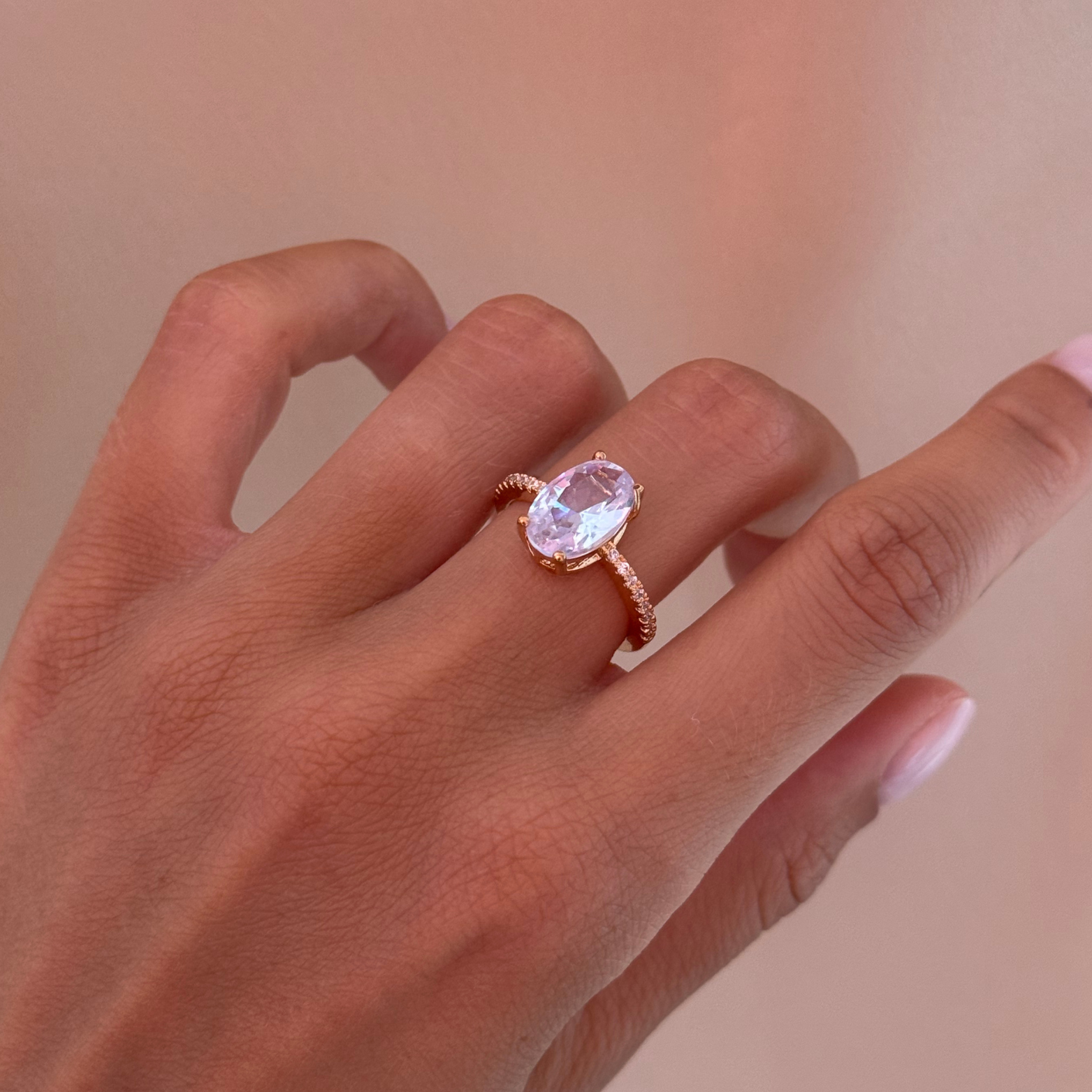 Anello Hailey